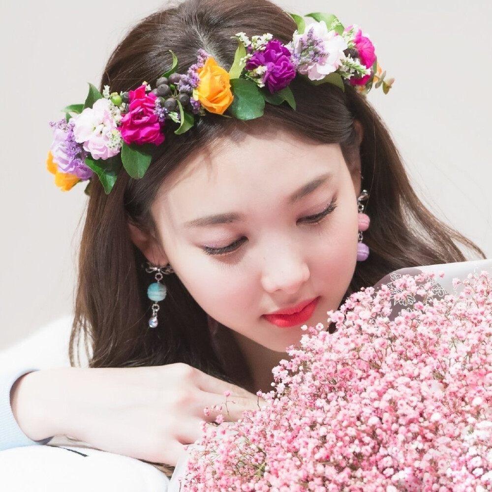 heartlipped
林娜琏站图可二改。