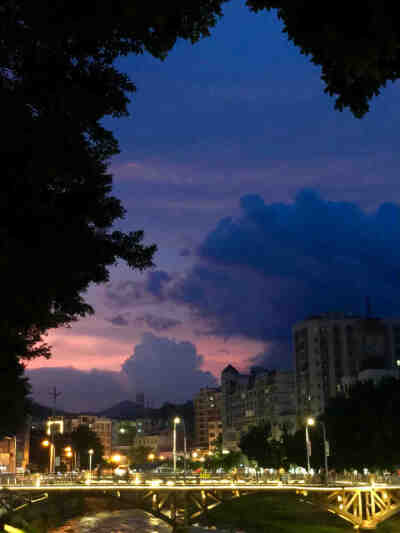 日落时刻 ​
摄影@一工_