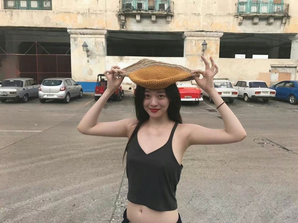 崔雪莉 头像 女头