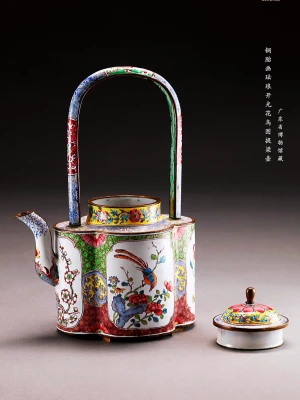 清乾隆珐琅彩竹菊鹌鹑图瓶上海博物馆藏​​​ - 高清图片，堆糖，美图壁纸