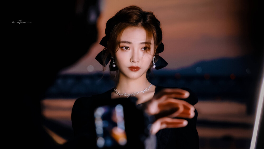 微博：The7thSense_许佳琪
