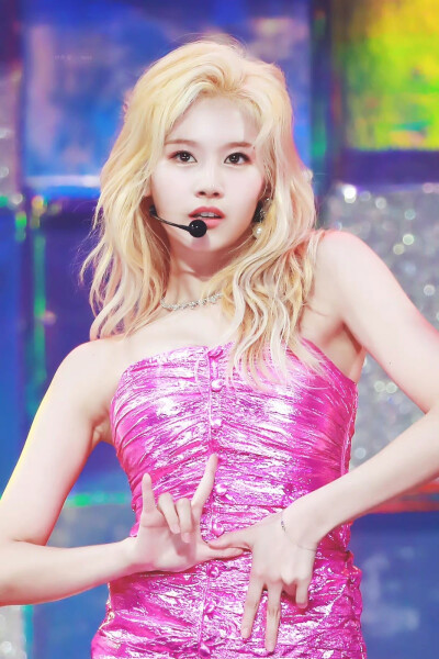 cr.halfmoon_sana