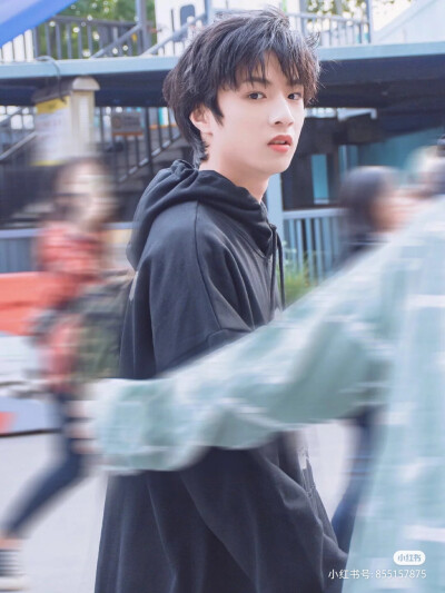 刘耀文