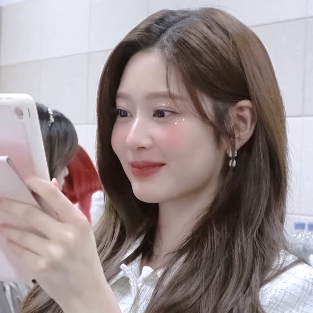 金珉周 | 可二改 | 简介（凑不齐九张）
怎么和男生开口说话？怎么搞怎么搞TT