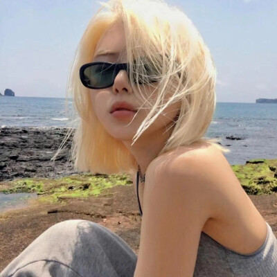 女生头像
