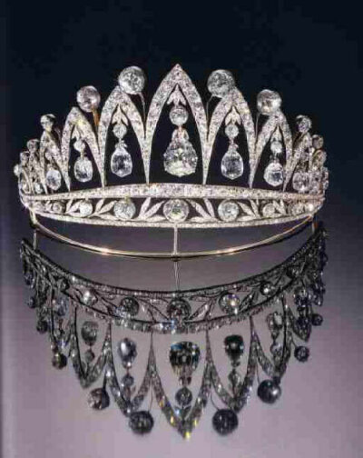 原属于比利时摄政王查尔斯的珠宝，法贝热设计，钻石据信来自亚历山大一世送给约瑟芬皇后的礼物。