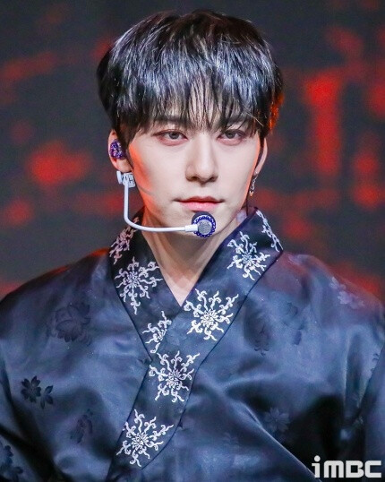 ONEUS 李健熙