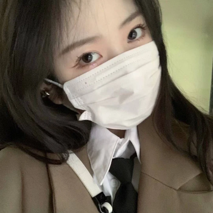 女头