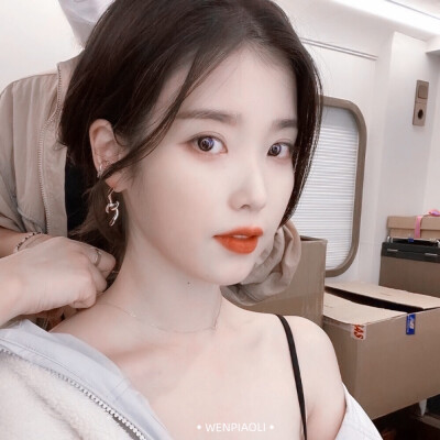 iu //泡芙