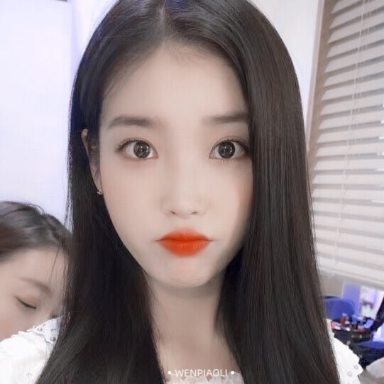 iu //泡芙