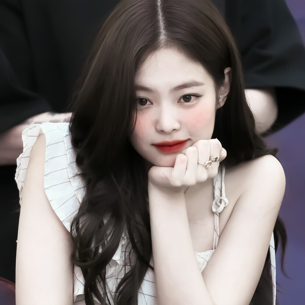 lisa和金智妮backpink