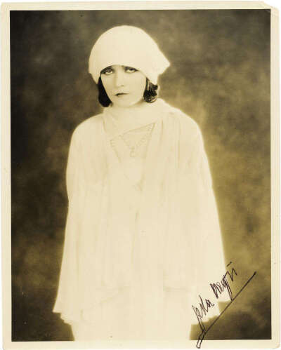 Pola Negri