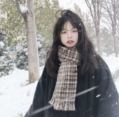 女头/冬雪 喜欢雪又不止雪