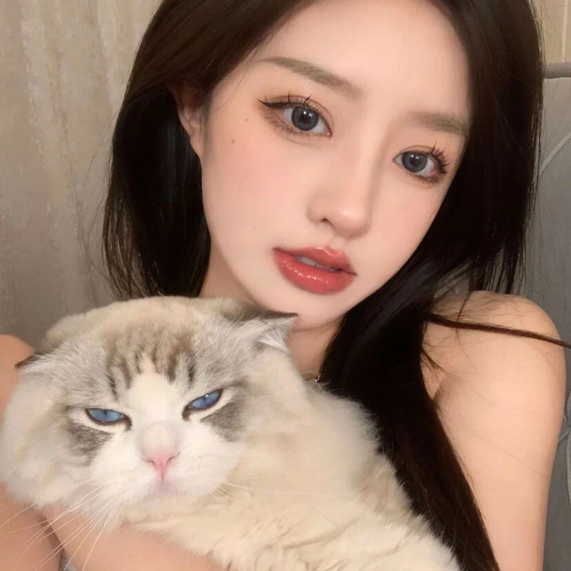 抱猫女生头像第二波♥