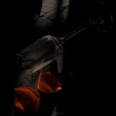 
：“我 愿 为 你 画 地 为 牢”
cr.puppystore_1992
