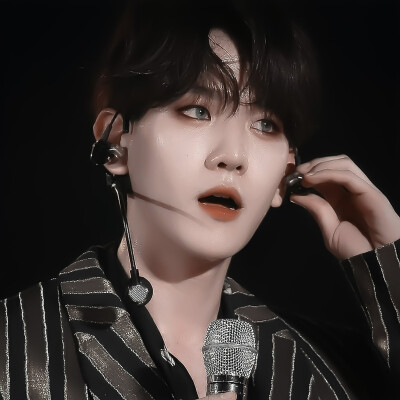 
：“我 愿 为 你 画 地 为 牢”
cr.puppystore_1992
