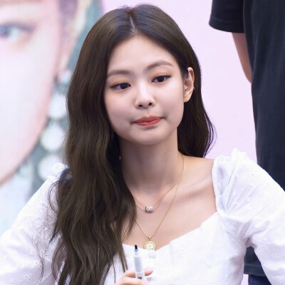 jennie可二改
二改标明江挽辞