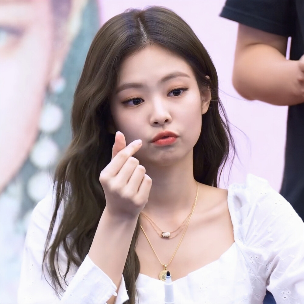 jennie可二改
二改标明江挽辞