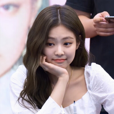 jennie可二改
二改标明江挽辞