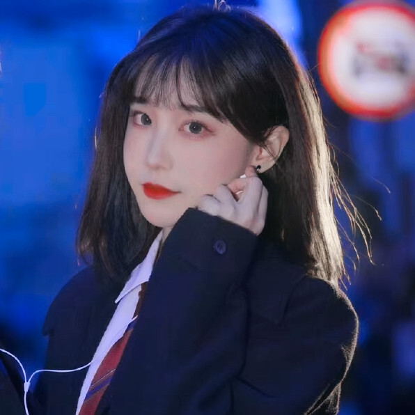 
“我们一起，奔向那天蓝色的彼岸”
▶奉天承芸
