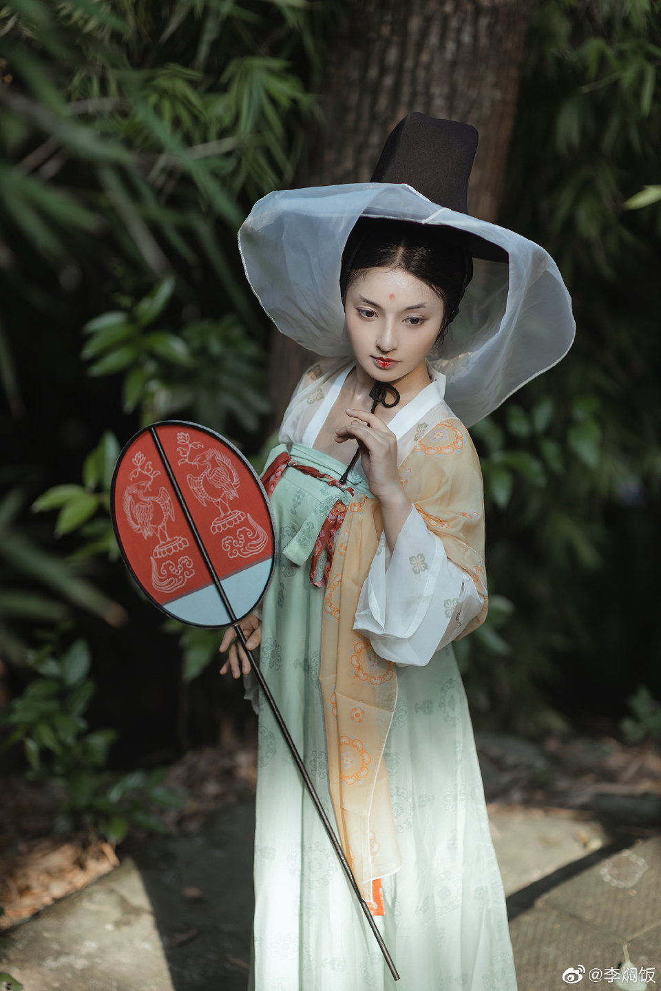 始惊三伏尽，又遇立秋时