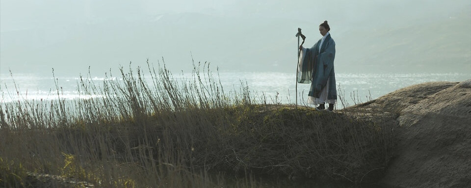 [cp]如初见棠｜客
我是清都山水郎，天教分付与疏狂。曾批给雨支风券，累上留云借月章。
诗万首，酒千觞。几曾着眼看侯王？玉楼金阙慵归去，且插梅花醉洛阳。
摄影｜@棠如初
师父｜@你的象 @扶卮- @流云蕊
抄送｜@重庆约拍 @写真博主 @汉服写真集 @汉服写真@川渝约拍
#重庆约拍##成都约拍##汉服写真# ​​​[/cp]