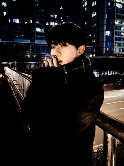 马嘉祺
“想和你做不止一分钟的恋人”