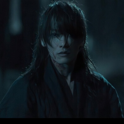 绯村剑心
HIMURA KENSHIN