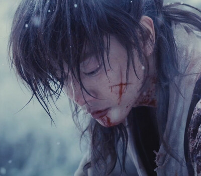 绯村剑心
HIMURA KENSHIN