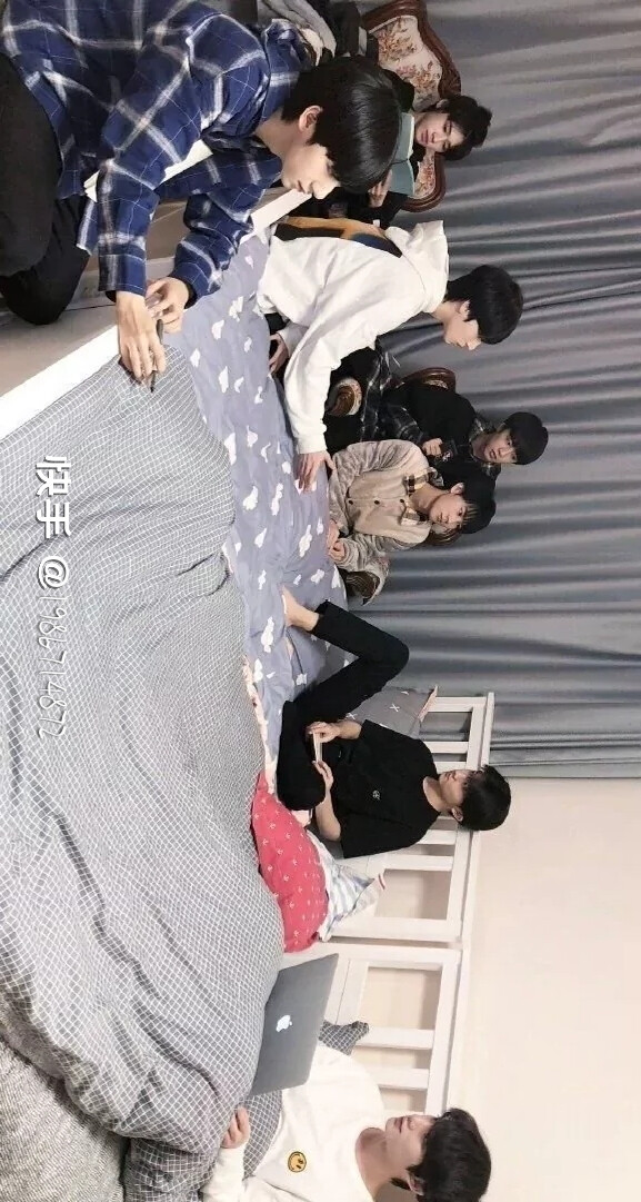 破风云，定天下，时代少年并肩行。
祝TNT时代少年团出道二周年快乐！！！
爆米花们会一直陪着你们走向未来