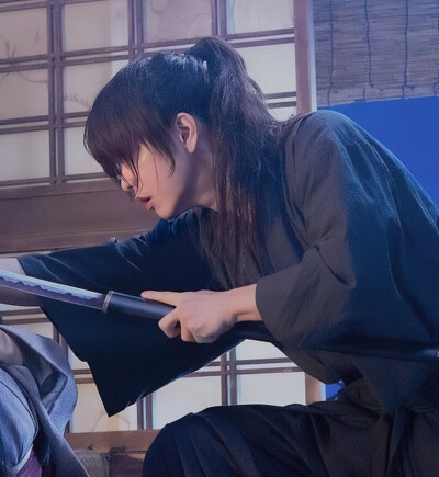 绯村剑心
HIMURA KENSHIN