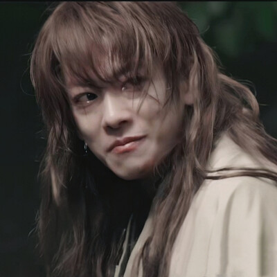 绯村剑心
HIMURA KENSHIN