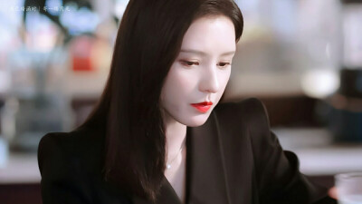 张予曦_许倾悠
《夜色暗涌时》