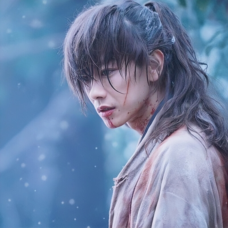 绯村剑心（砂糖）
HIMURA KENSHIN