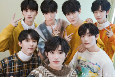 TNT时代少年团出道两周年快乐