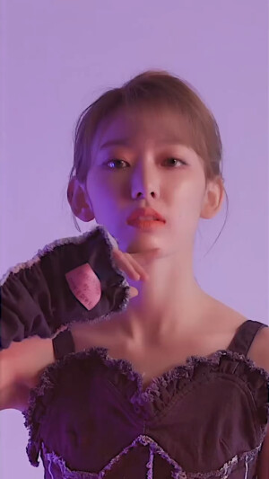 宫脇咲良可二改.二改收专 注明dt松岛美子