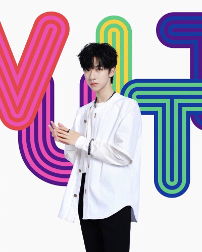 时代少年团
LVAND展览