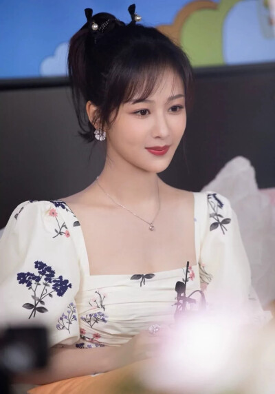 杨紫图片，拿图吱声！