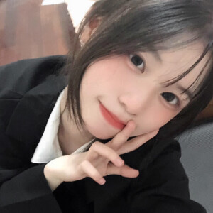 你总是反复被她点燃又熄灭