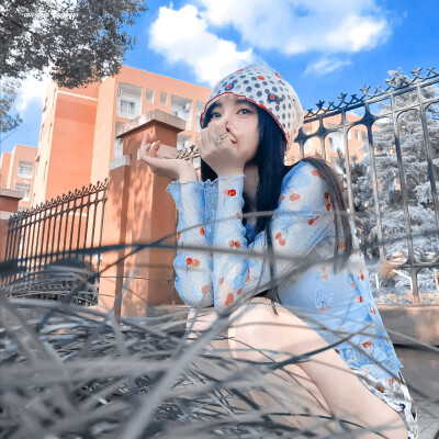 鞠婧祎
拿图dd||用图标明苏挽兮