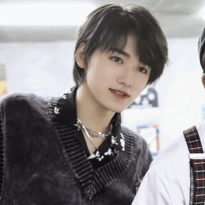 宋亚轩逢考必过图 - 高清图片,堆糖,美图壁纸兴趣社区