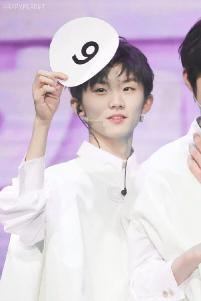 姐姐你看小马可爱吗