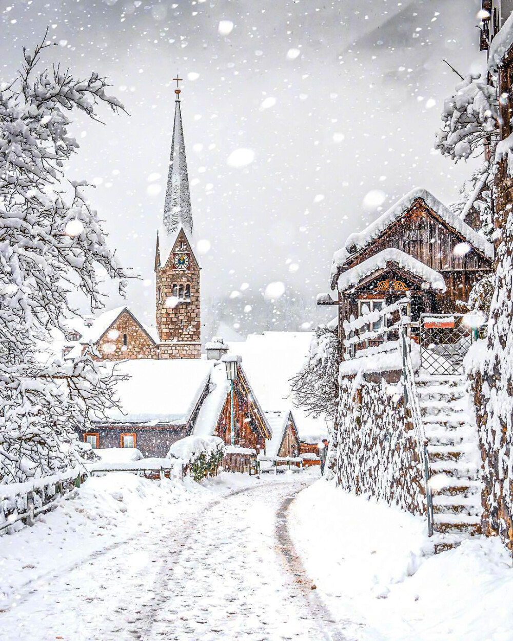 哈尔施塔特的冬天
ins:hebenj