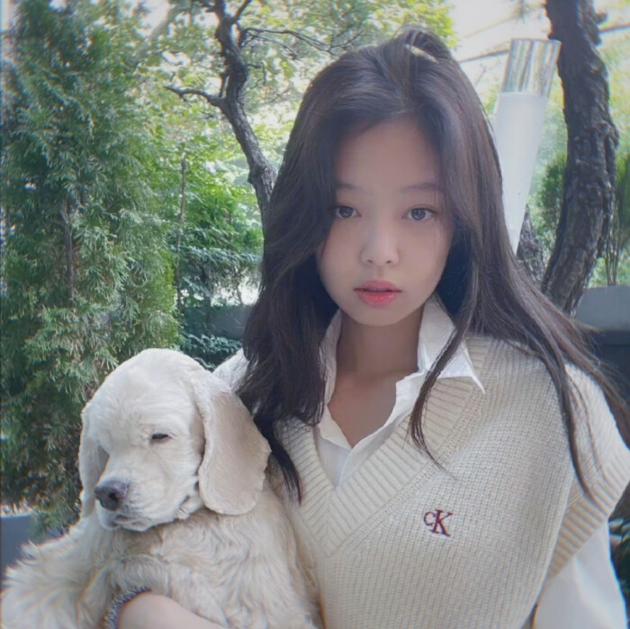 “Jennie”
犹豫了好久还是发了 难看的话轻点喷