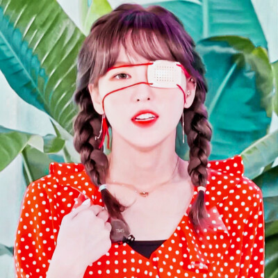 '夏日水果茶 时亦