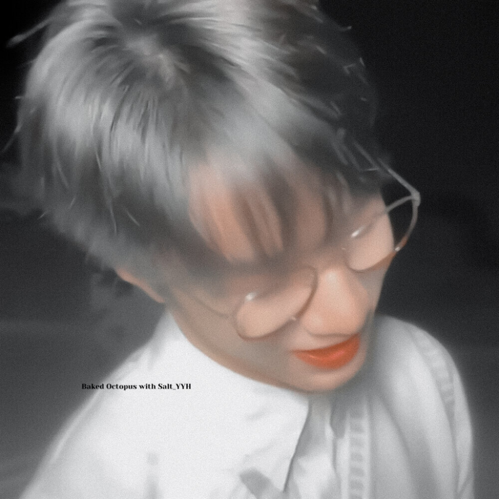 刘耀文
cr藏在白云里