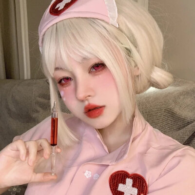 女头
