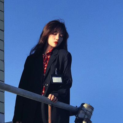 女头