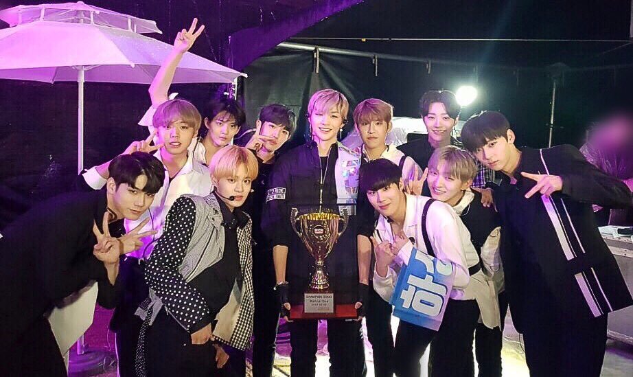 wannaone