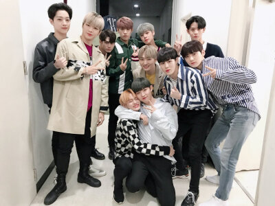 wannaone